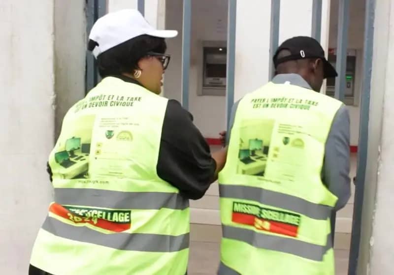 KINSHASA : LA DGRK SCELLE LES PORTES D'AFRILAND FIRST BANQUE/GOMBE